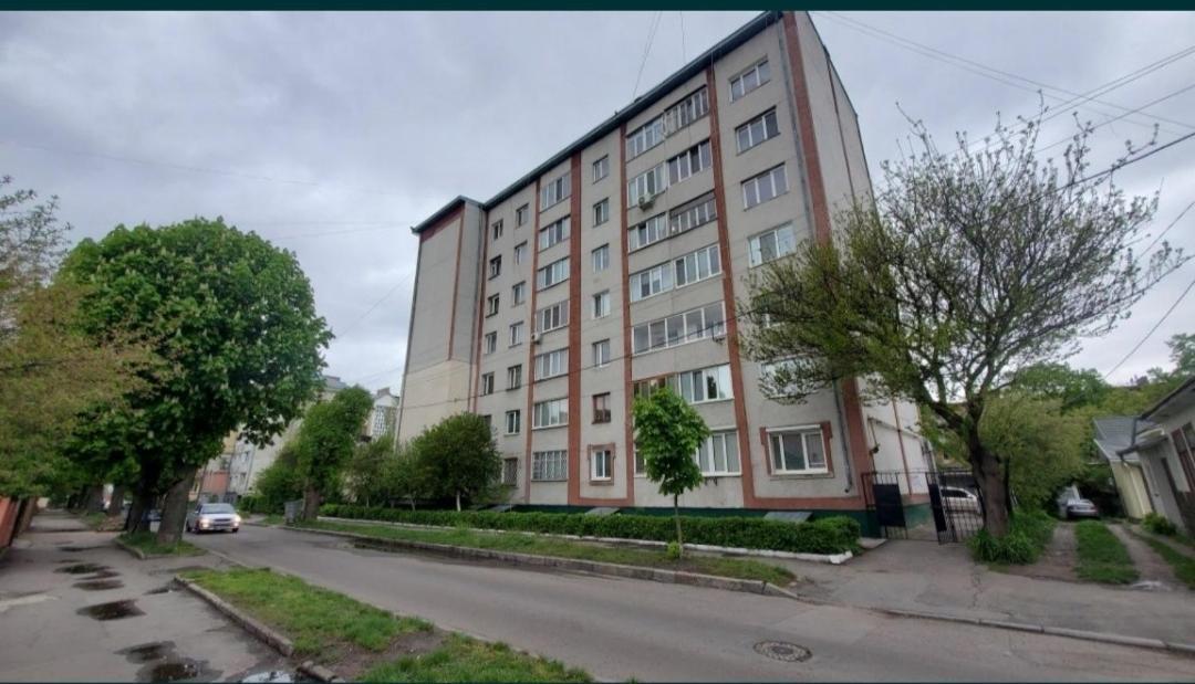 Затишні Апартаменти В Центрі Rivne Exterior foto